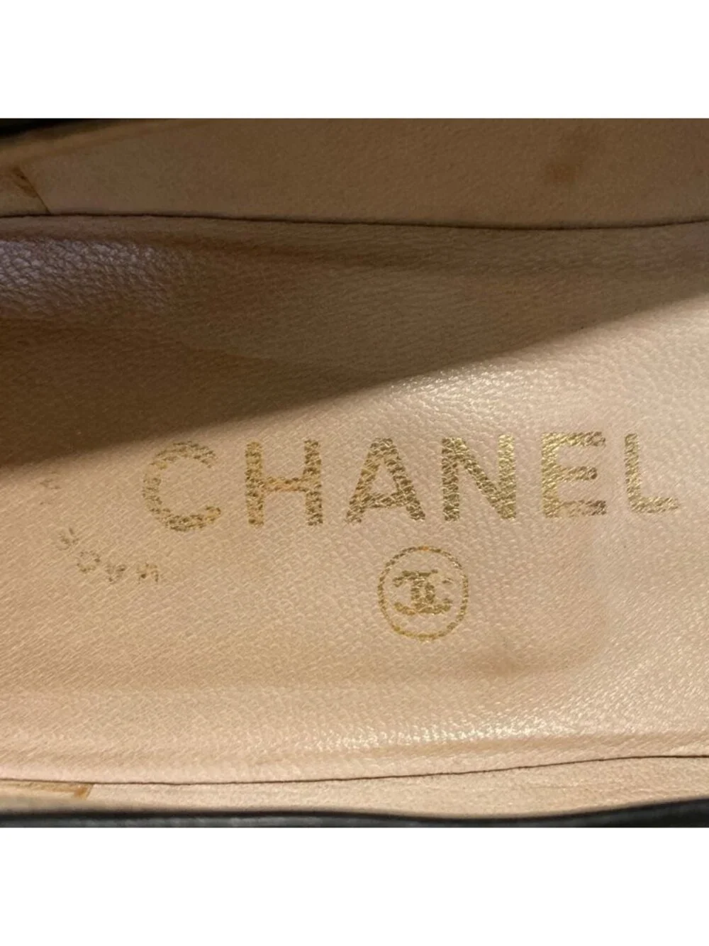 Chanel Vintage Turnlock CC Logo Leather Loafers Equivalent Black Second